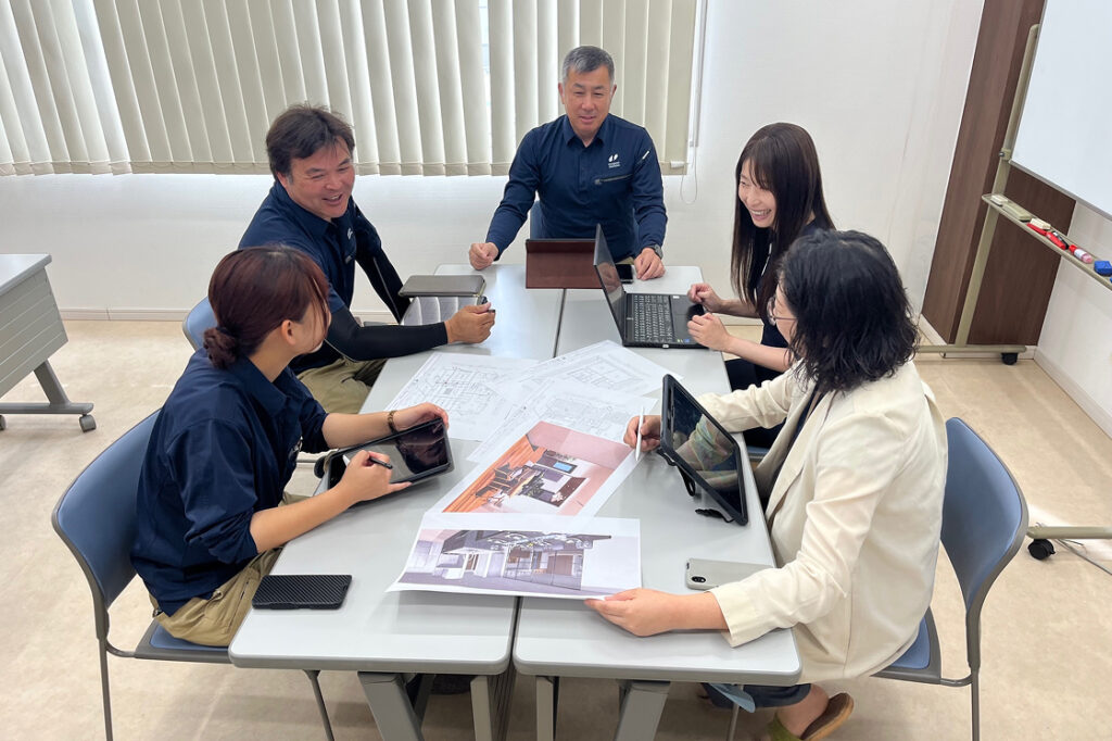 話し合いの様子